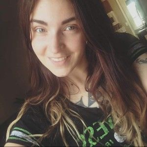 Meet your Posher, Courtney